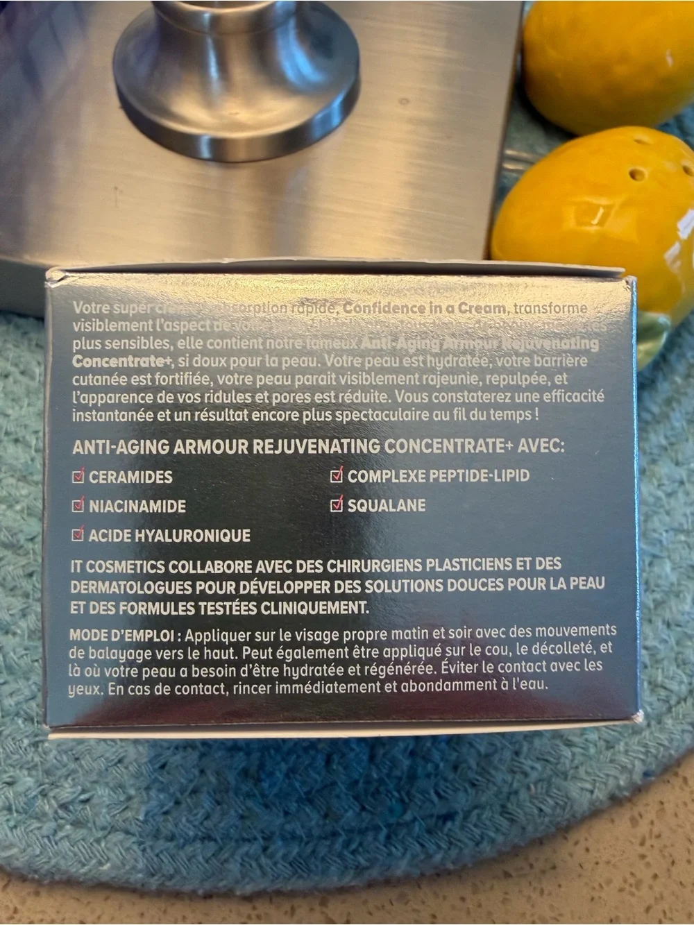 IT confidence in a cream moisturizing creams. 2 new boxed for the price of one.